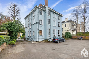 Photo 9- click for photo gallery